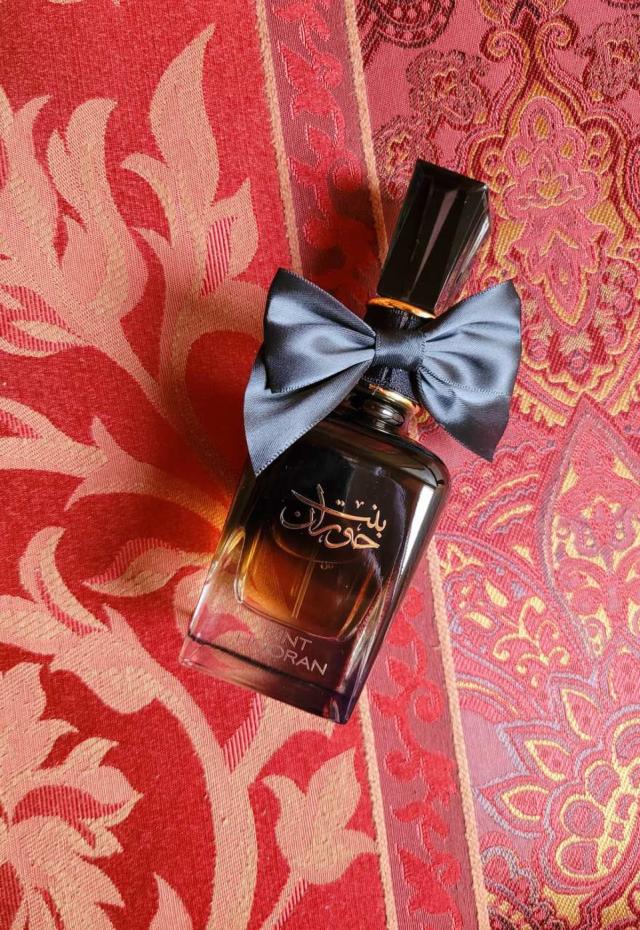 Fragancia Bint Hooran de Ard Al Zaafaran para Mujer 100 ml